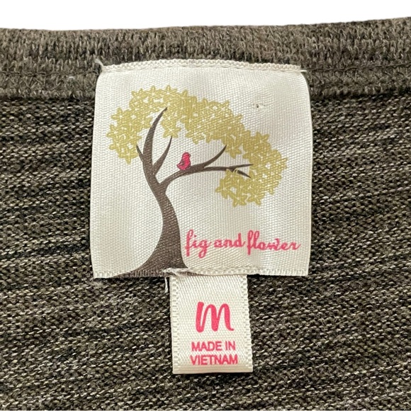 Anthropologie Fig and Flower Embroidered Floral Gray Sweater, Size Medium, EUC. - Picture 5 of 5